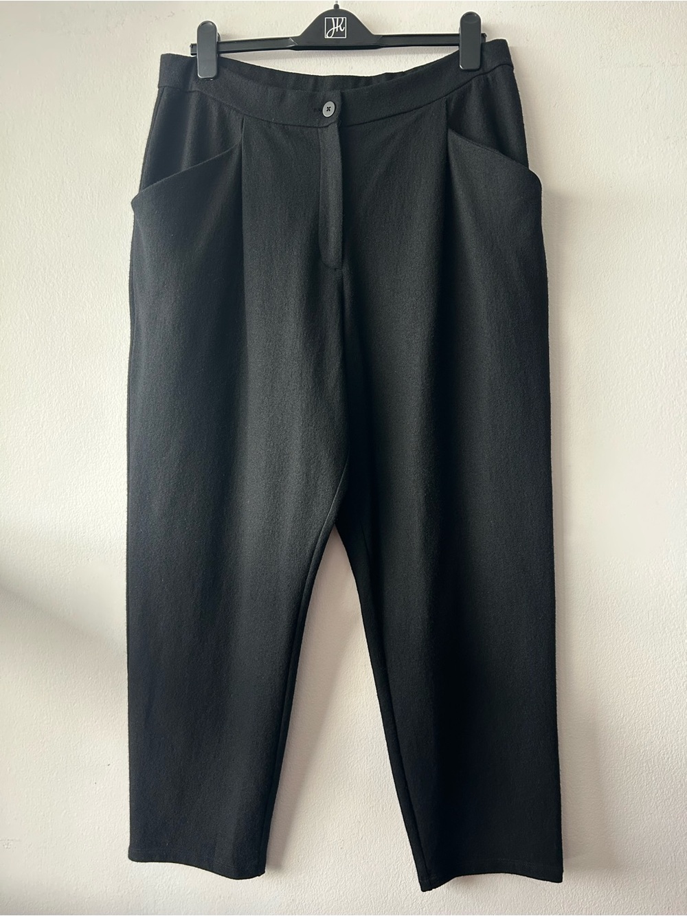 Eileen Fisher Black Wool Stretch Relaxed Straight Pants